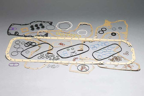 Coversion Gasket Set | Volvo TD120 Truck Engine / 270781